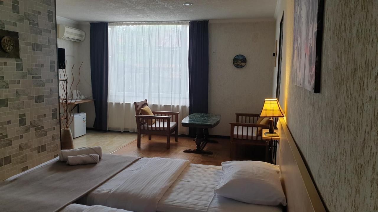 Lea Guest House Tbilisi Exteriör bild
