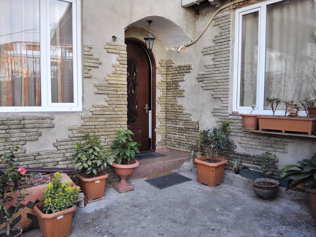 Lea Guest House Tbilisi Exteriör bild