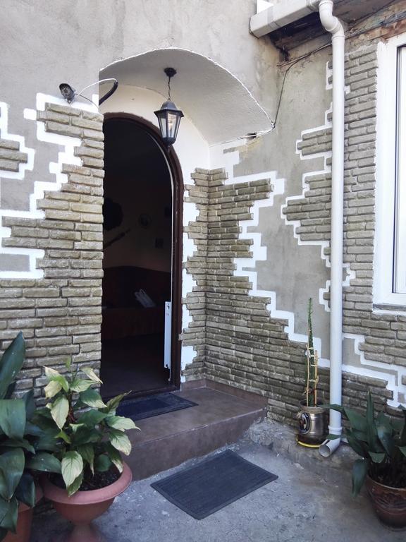 Lea Guest House Tbilisi Exteriör bild