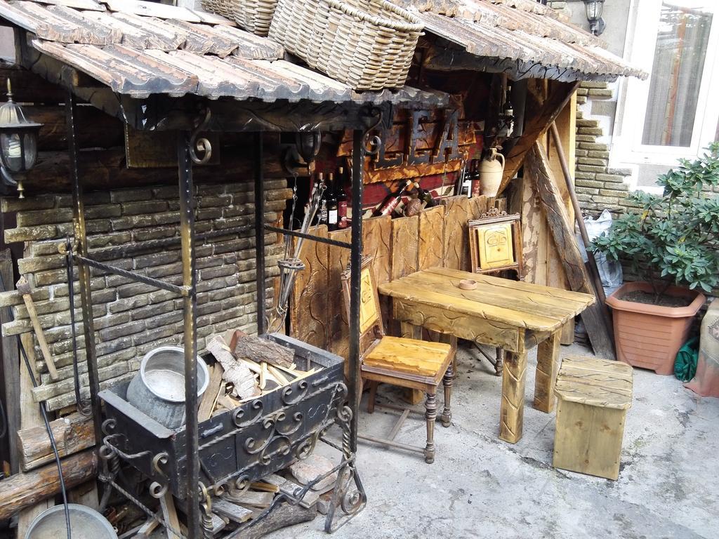 Lea Guest House Tbilisi Exteriör bild